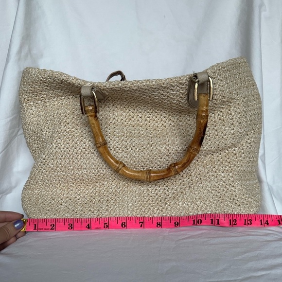 Moda Luxe Cream Raffia Isla Wood Handle Purse - Picture 6 of 13